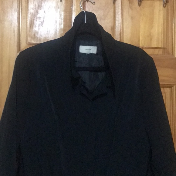 Sleek & Simple Coat - Picture 3 of 10